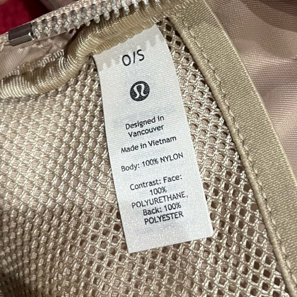 NWT Lululemon Everywhere Unisex Belt Bag Beige/White - Picture 7 of 12
